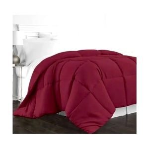 Beckham Hotel Twin/Twin XL Collection Comforter – 1300 Series Goose Down Alte...